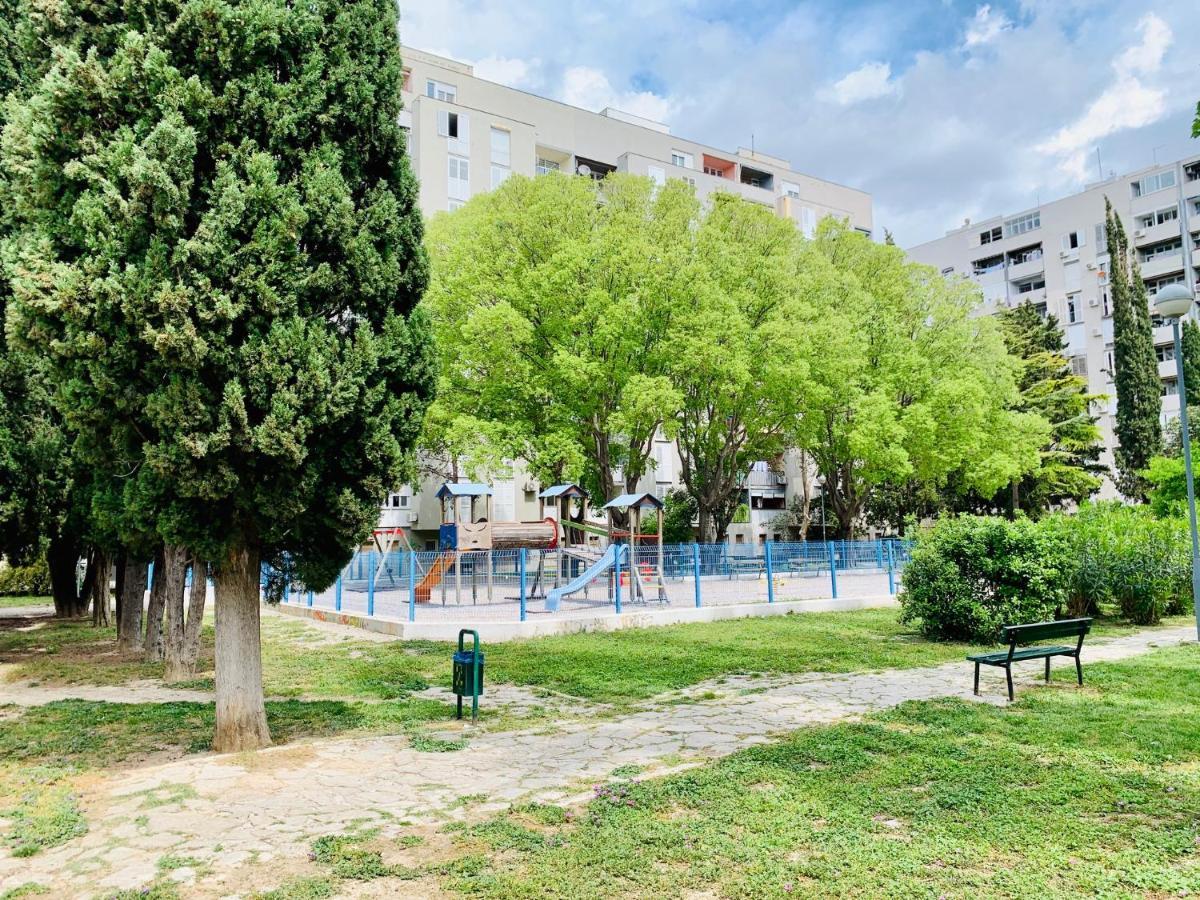 Split Right Place****Cozy And Completely New Bagian luar foto