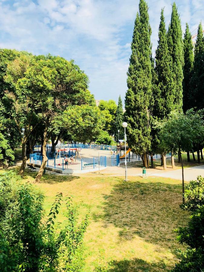 Split Right Place****Cozy And Completely New Bagian luar foto