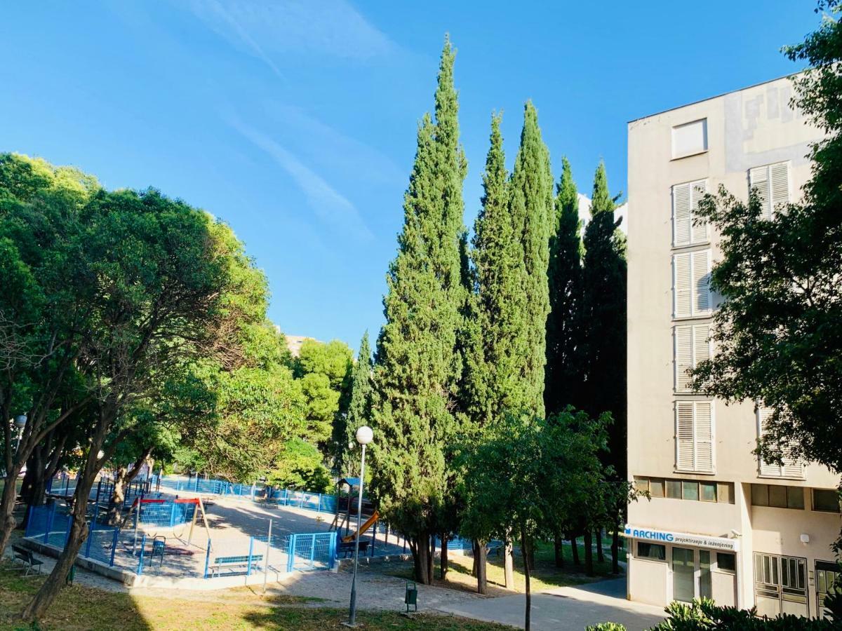 Split Right Place****Cozy And Completely New Bagian luar foto